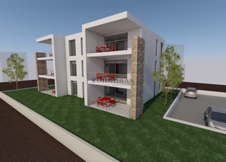 Stanovanje z velikim vrtom (76m2)